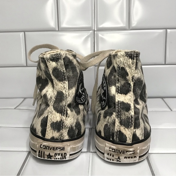 CONVERSE LEOPARD PRINT Size 7.5 High Top Sneakers; Preloved - Picture 7 of 9